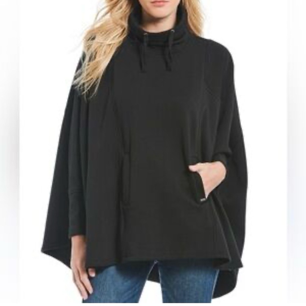 UGG Black Drawstring Funnel Neck Fleece Sweater Poncho Women’s Sz‎ XS